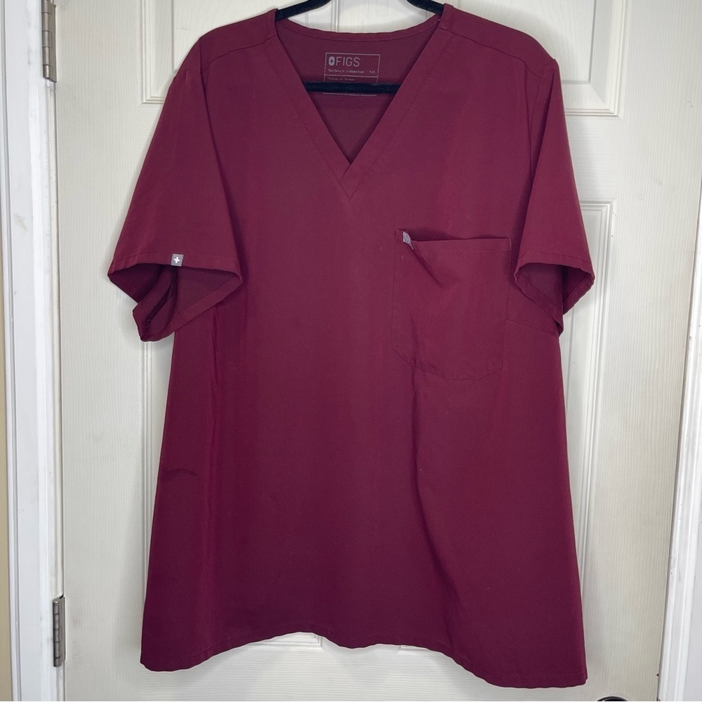 Figs Women's Catarina One-Pocket Scrub Top™ Sz 5XL